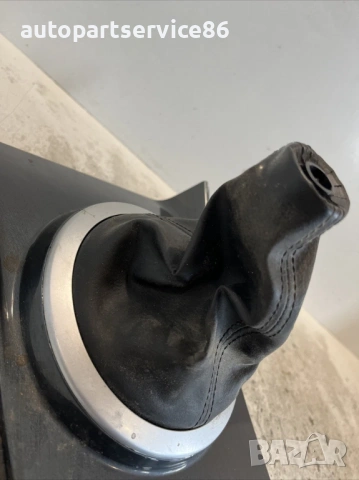 Селектор на скоростен лост черен кожа за Mazda CX-7 2.3T (2011) EH1564341, снимка 3 - Части - 53653921