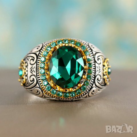 Пръстен с изумруд и циркони - родиран, размер 52, снимка 3 - Пръстени - 19712504