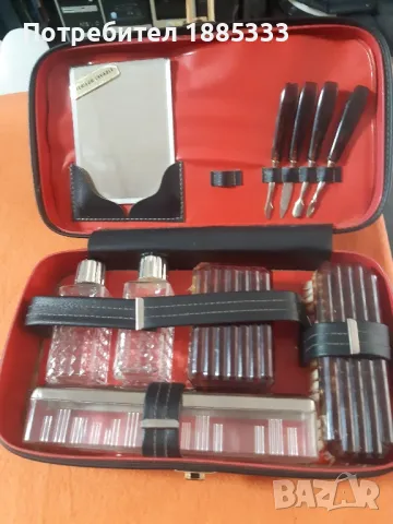 ретро тоалетна чанта от 50- те години