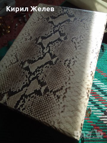 Старинни ПОСРЕБРЕНИ БРОНЗОВИ Богато Орнаментирани РЕТРО ЛЪЖИЦИ комплект 12 бр. в ЛУКС КУТИЯ А1058, снимка 10 - Прибори за хранене, готвене и сервиране - 35795428