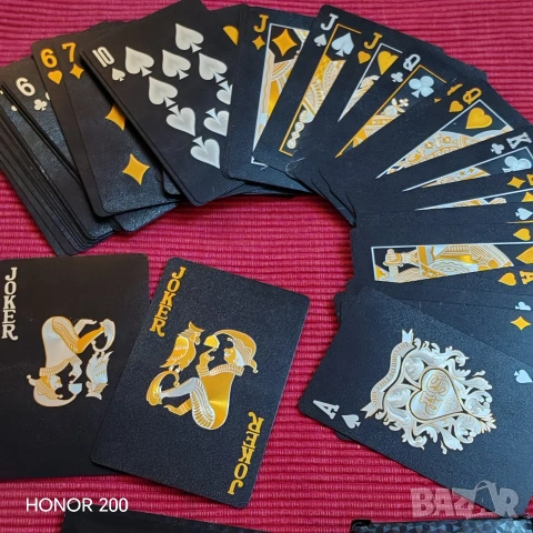 Карти за игра Пластик с 24 каратово златно покритие. , снимка 2 - Карти за игра - 53573936