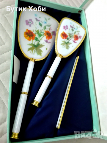 Ретро тоалетен комплект , снимка 3 - Антикварни и старинни предмети - 36265427