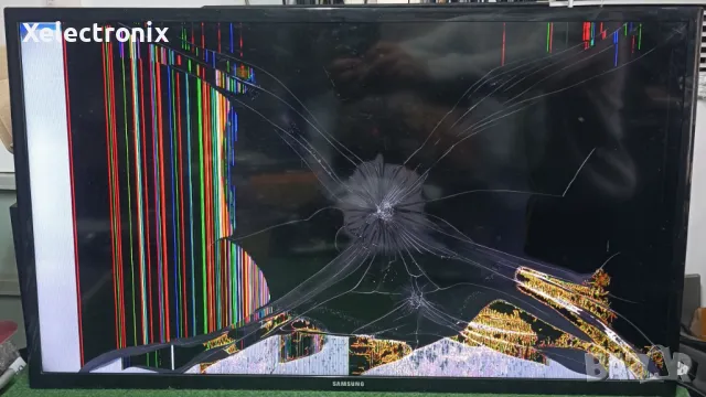 Samsung UE32F4000AW с дефектна матрица, снимка 1