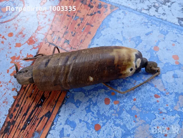 Стара барутница от рог , снимка 2 - Антикварни и старинни предмети - 48755700