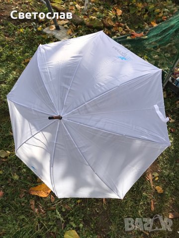 Рекламен чадър с дървена дръжка