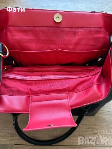 Чанта Valentino черна , снимка 7 - Чанти - 50630827