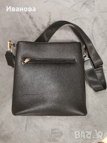 Дамска чанта Mohito, снимка 3 - Чанти - 52092772