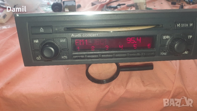Audi CD радио с известен код, снимка 4 - Аксесоари и консумативи - 52396773