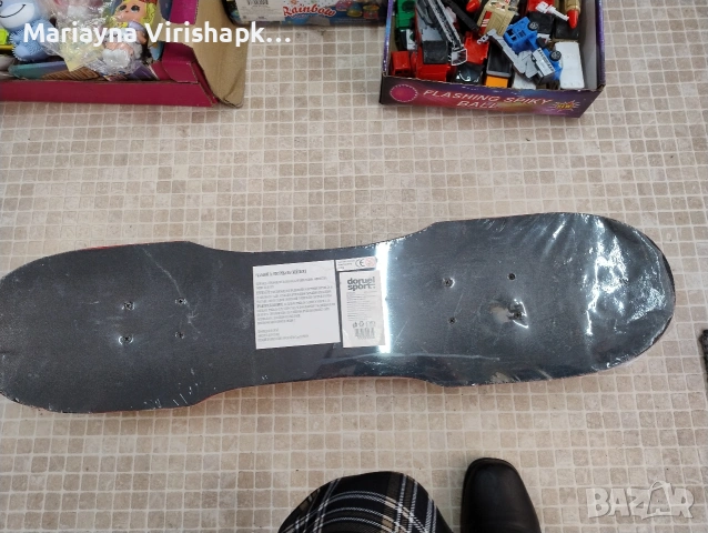 Продавам детски скейтборд 