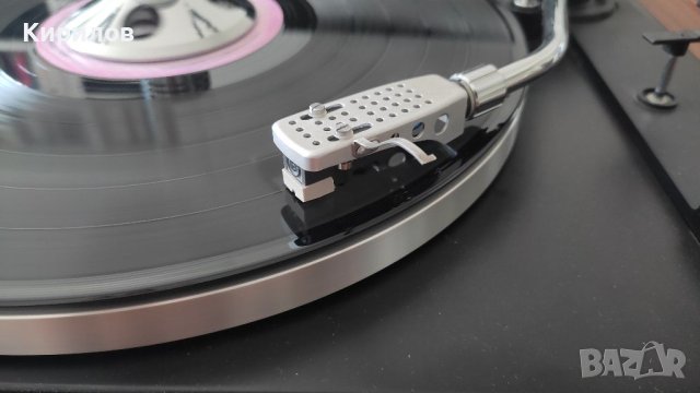 HITACHI PS-10 белт драйв аудиофилски грамофон, снимка 3 - Грамофони - 40939555