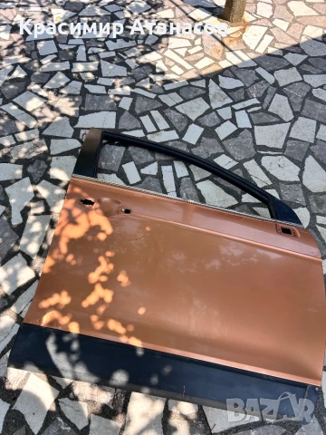 Врата предна  дясна за Шевролет Каптива 2008г