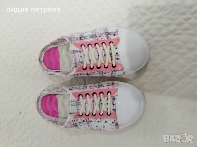 Дамски чехли и джапанки , снимка 9 - Чехли - 52514572