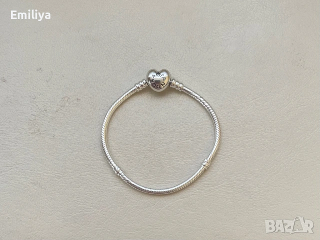 PANDORA сребърна гривна със сърце