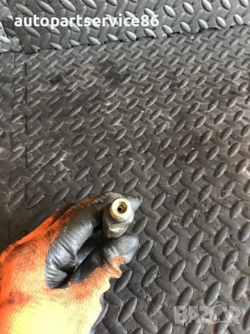 Дюза за гориво за Volvo FL6 V6 6130 12Q (1990-1998) , снимка 2 - Части - 53807605