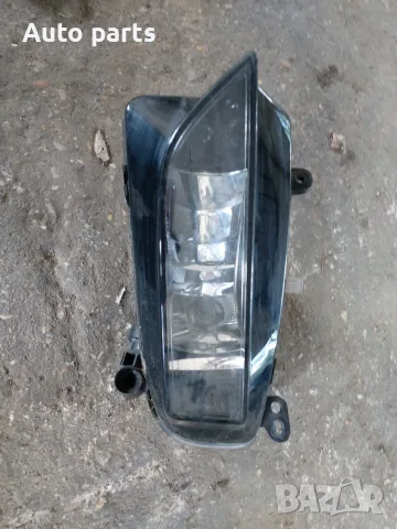 десен халоген Ауди А4 desen halogen Audi A4, снимка 3 - Части - 55985581