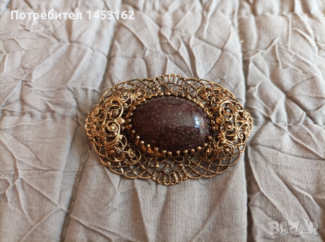 Старинна чешка брошка 