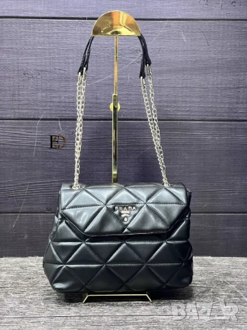 чанти prada, снимка 2 - Чанти - 50902076