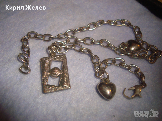 СРЕБРИСТА АРТ ГРИВНИЧКА с КРИСТАЛНА ВИСУЛКА и СЪРЧИЦА 26278, снимка 2 - Гривни - 36154950