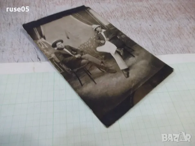 Снимка стара на двама мъже на столове, снимка 3 - Колекции - 48001846