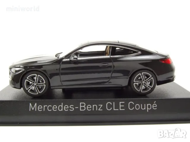 Mercedes CLE Coupe 2024 - мащаб 1:43 на Norev моделът е нов в PVC дисплей-кейс, снимка 3 - Колекции - 49553382