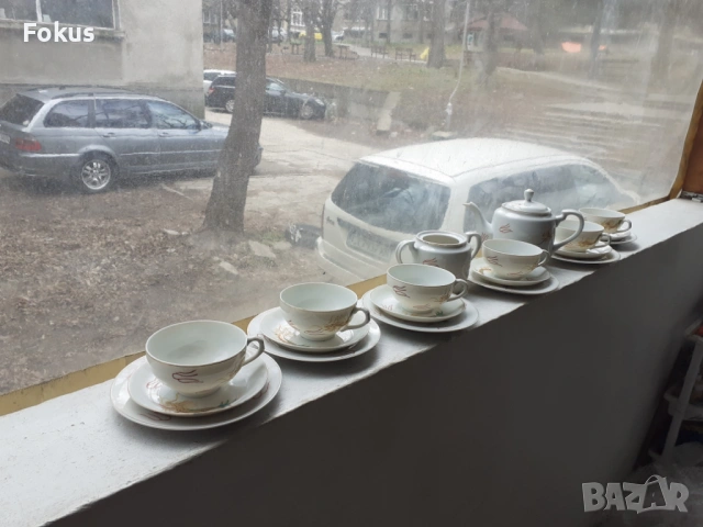 Японски порцеланов сервиз за кафе дракони - холограм ГЕЙША, снимка 3 - Антикварни и старинни предмети - 53432042
