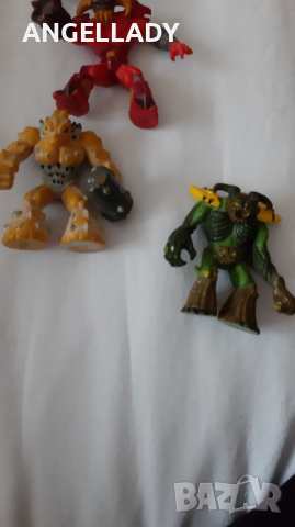 Продавам лот играчки вулкан и гормити, снимка 6 - Други - 36247048