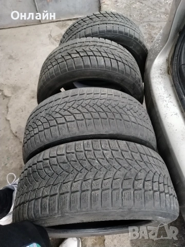 зимни гуми 225 45 17 , снимка 6 - Гуми и джанти - 53178013