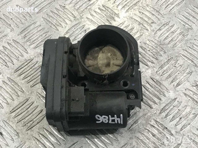 Дроселова клапа Citroen C4,1.6i,16V,2006г.