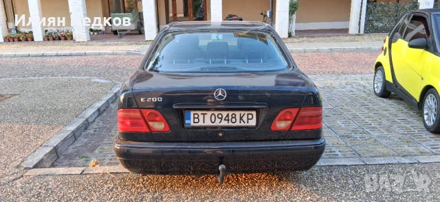 Мерцедес Бенц E200 W210, снимка 4 - Автомобили и джипове - 51408225