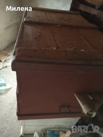 Стари сандъци