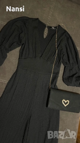 Уникален гащеризон на BERSHKA с актуални широки крачоли, снимка 7 - Гащеризони - 53661087