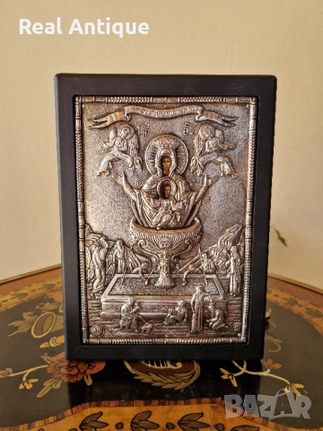 Страхотна антикварна сребърна икона със сертификат и маркировка 