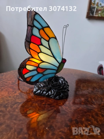 Нощна лампа Тифани ,Пеперуда’, снимка 2 - Полилеи - 53712764