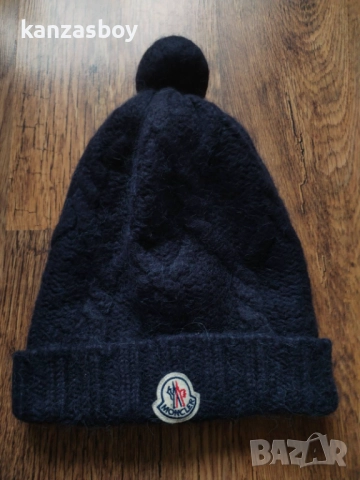 moncler pom pom blue beanie - страхотна дамска шапка , снимка 2 - Шапки - 52887370