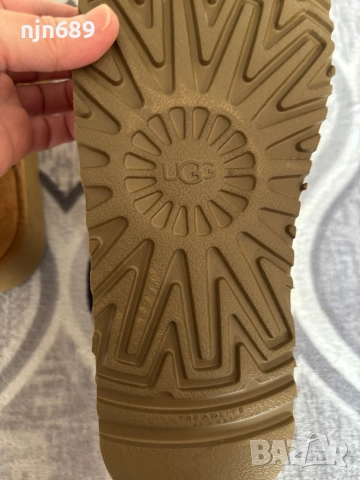 UGG оригинални, снимка 5 - Дамски боти - 52703653