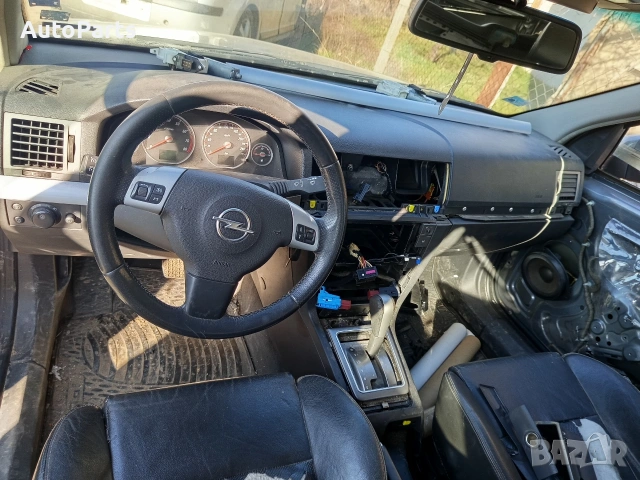 Опел Вектра Ц ГТС 2.2 директ 155к.с 0892740864, снимка 4 - Автомобили и джипове - 53840735