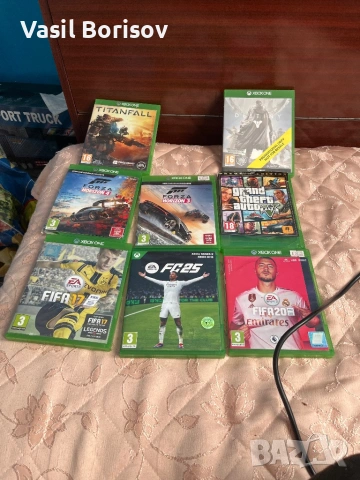 Xbox one със 2 жоистика и 8 игри + пс 3 работят без забелешка, снимка 2 - Игри за Xbox - 53621088