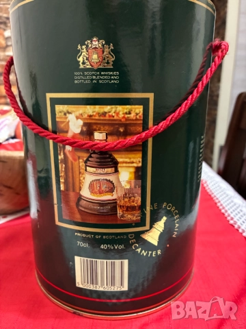 Уиски Белс / Bell's 1991 Christmas Decanter Whisky, снимка 5 - Други ценни предмети - 52680495