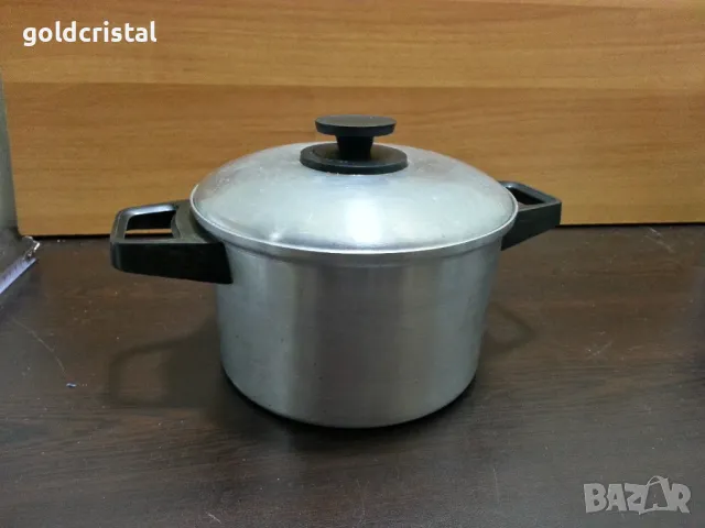 стара алуминиева тенджера с кошница, снимка 2 - Антикварни и старинни предмети - 48936801