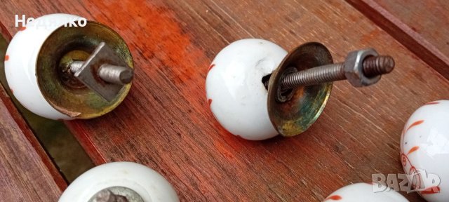 6бр стари порцеланови топки за скрин,шкаф, снимка 12 - Антикварни и старинни предмети - 44400241