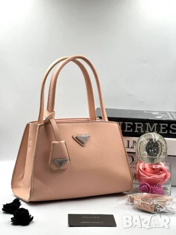 чанти prada , снимка 7 - Чанти - 51008619