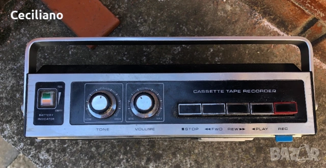 Касетофон SANYO MR 410 (1969г) , снимка 7 - Радиокасетофони, транзистори - 53853326