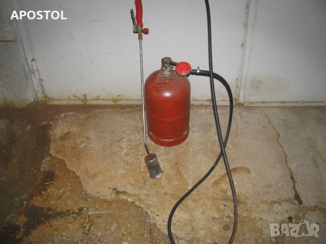 Газова бутилка с горелка 
