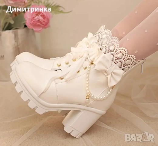 Елегантни дамски обувки 