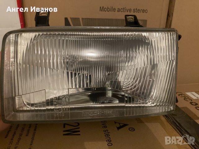 Фар TYC 20-3294-08-2 за VW TRANSPORTER транспортер T4 т4  ляв H4 след 1990