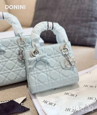 Christian Dior Дамска чанта, кожа, снимка 3 - Чанти - 56347373