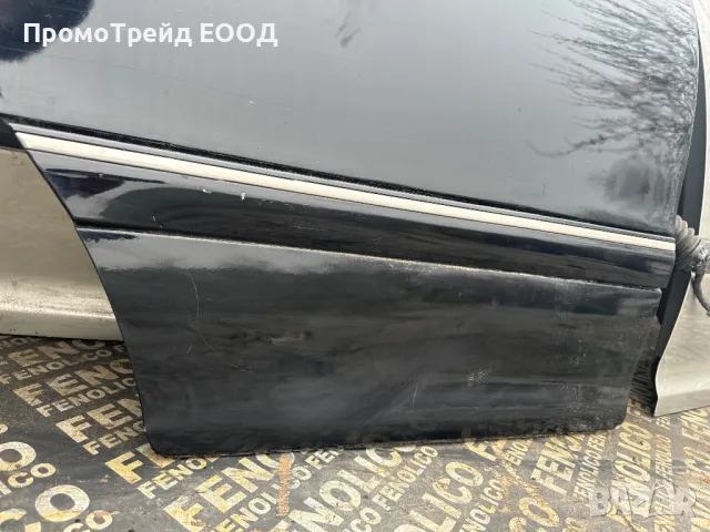 Задна дясна черна врата Мерцедес Ц клас W203 Mercedes комби , снимка 2 - Части - 49313771