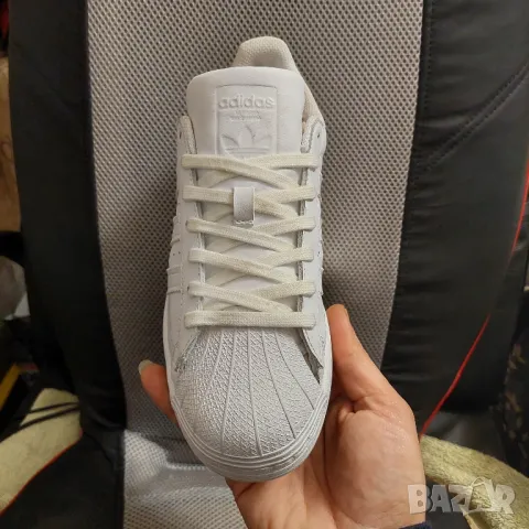 бели маратонки adidas Superstar  EG4960  номер 39 ,5-40, снимка 13 - Маратонки - 45640632