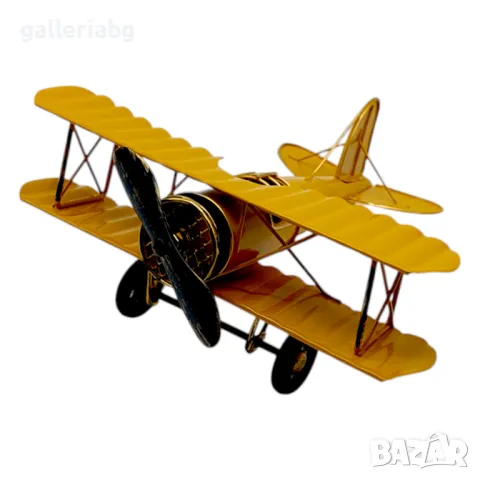 Сувенирен метален самолет, снимка 4 - Антикварни и старинни предмети - 50402196