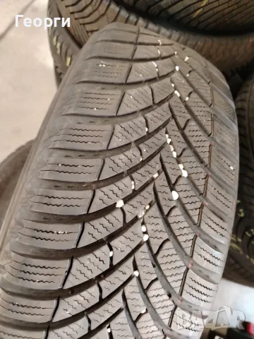 2бр.зимни гуми 215/65/17 Semperit